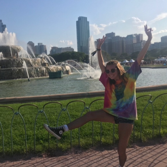 Meet your Posher, Shelby - Picture 2 of 4